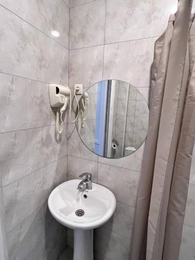 Hotel Tato & Coworking Space Тбилиси Экстерьер фото