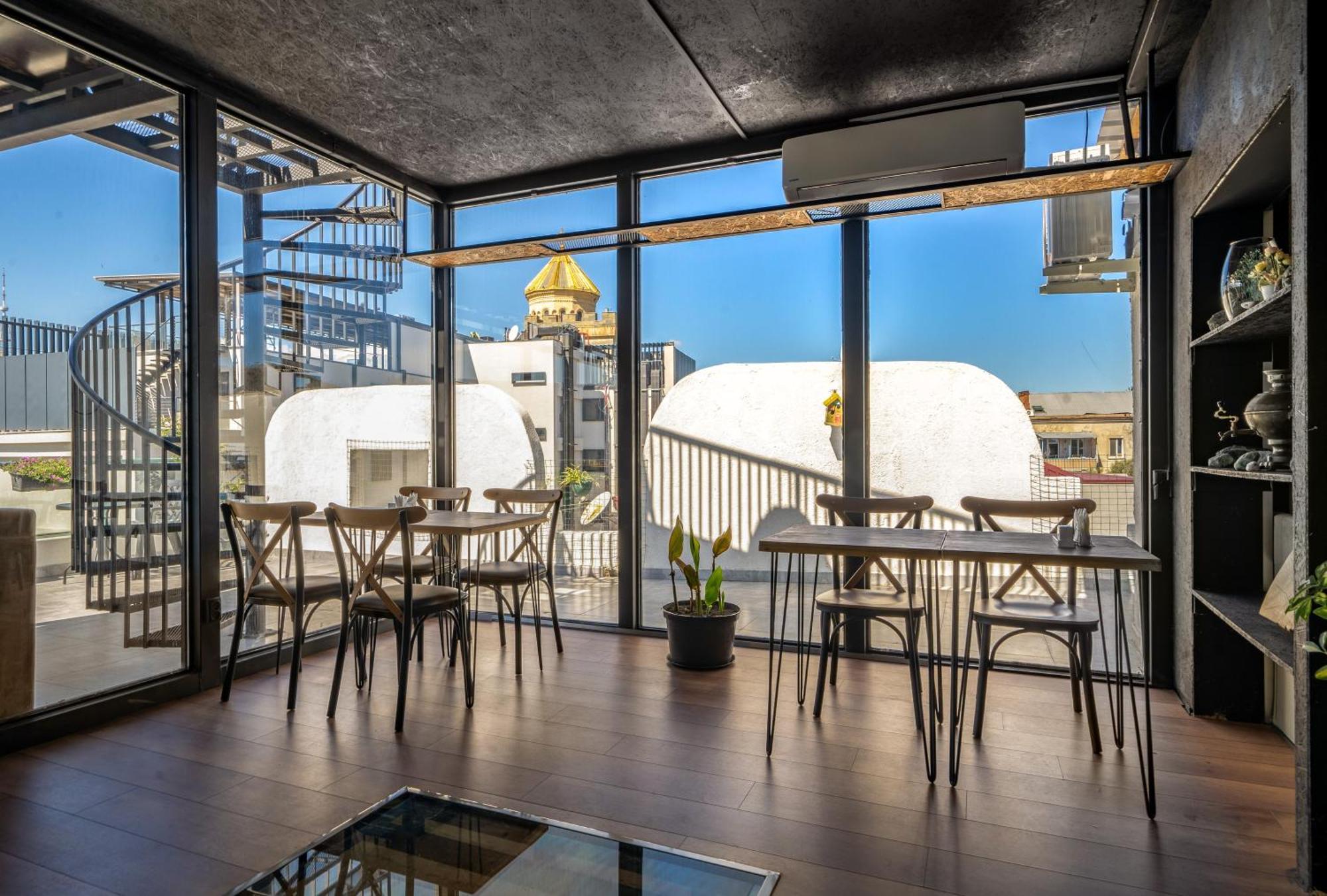Hotel Tato & Coworking Space Тбилиси Экстерьер фото