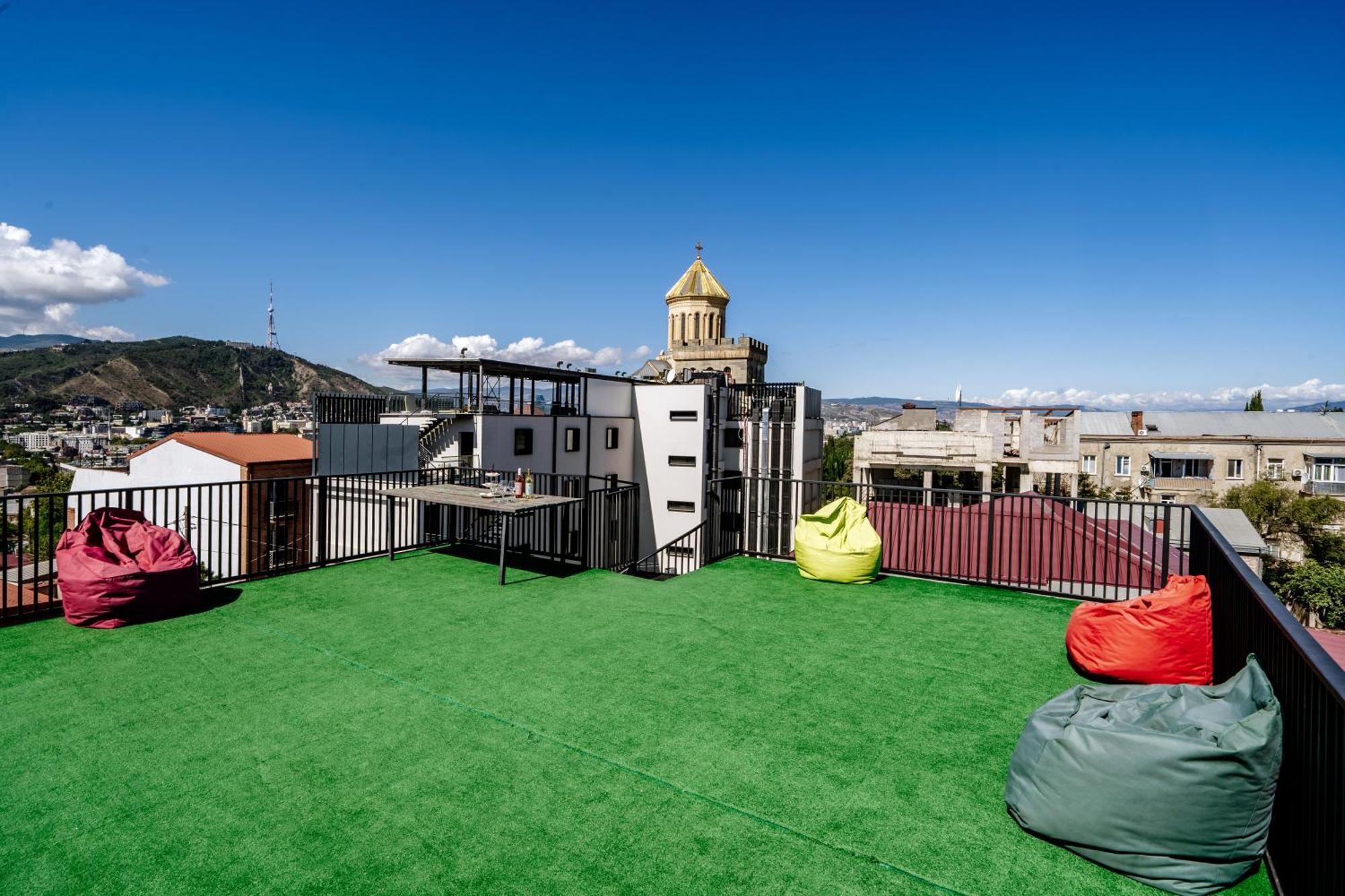 Hotel Tato & Coworking Space Тбилиси Экстерьер фото