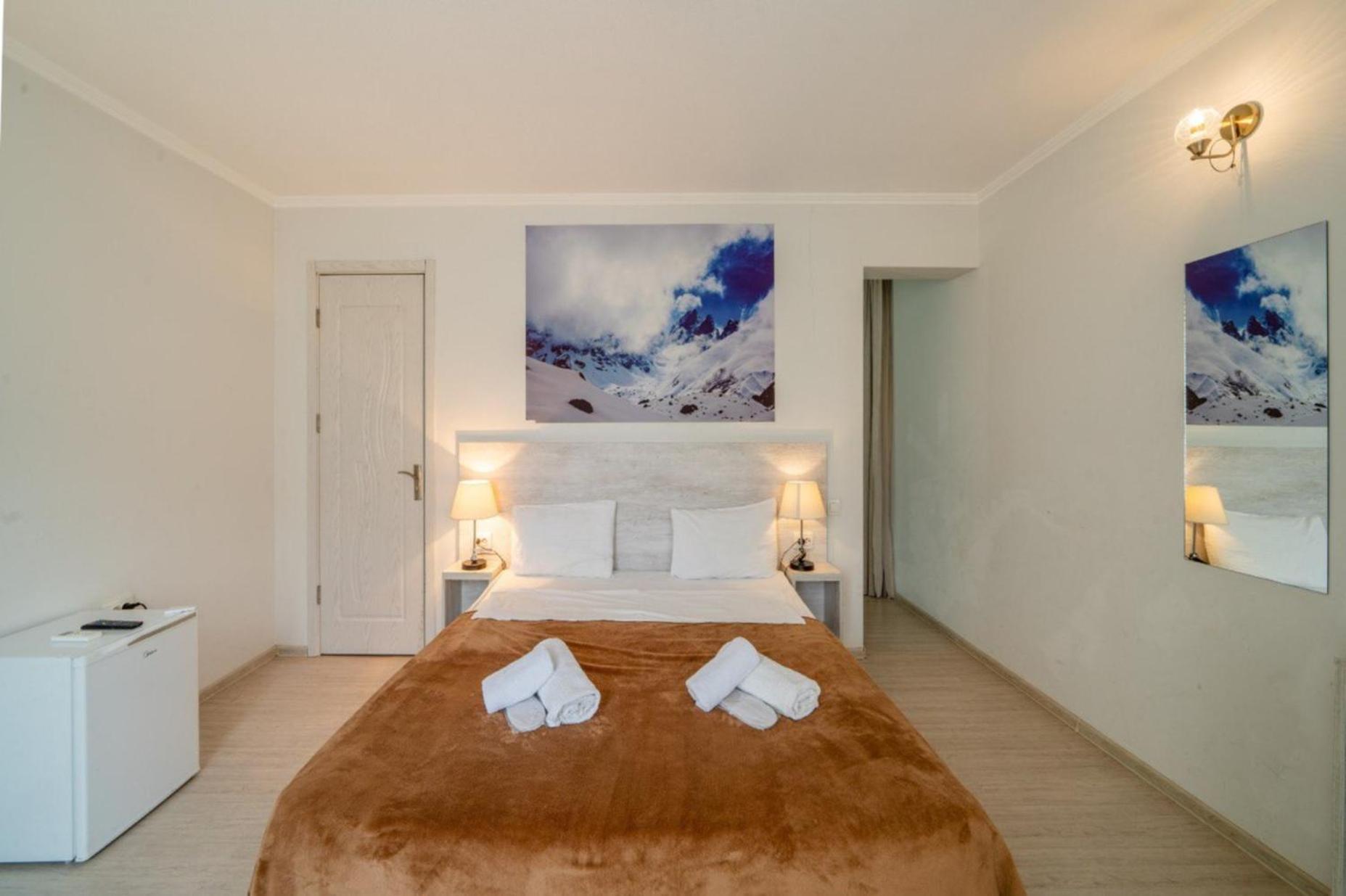 Hotel Tato & Coworking Space Тбилиси Экстерьер фото