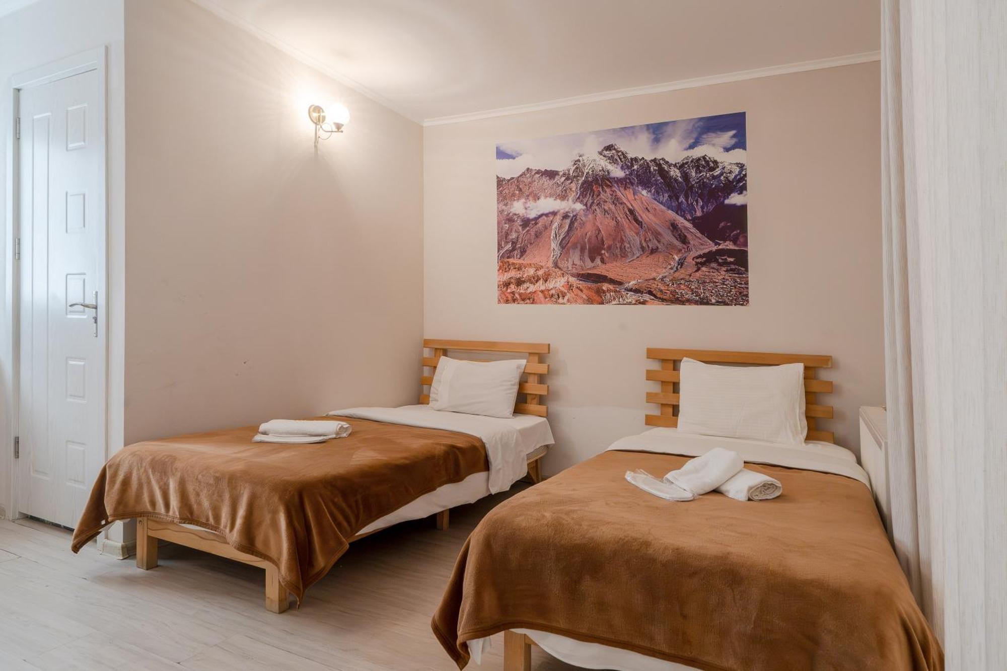 Hotel Tato & Coworking Space Тбилиси Экстерьер фото