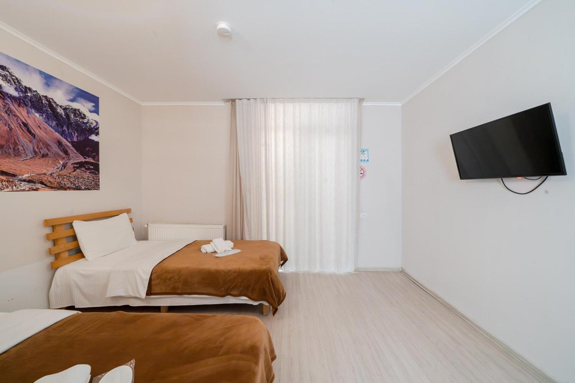 Hotel Tato & Coworking Space Тбилиси Экстерьер фото